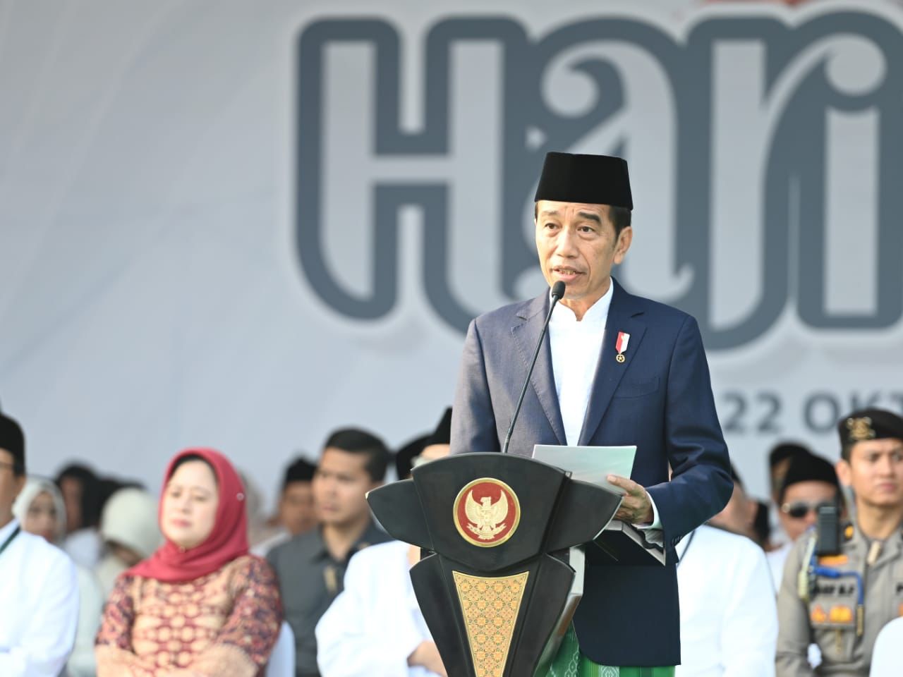 Presiden: Pegang Teguh Semangat Hari Santri Hadapi Kondisi Dunia Saat Ini